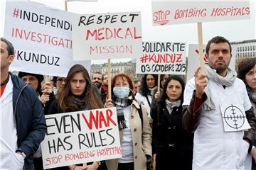  MSF simulirao razaranje bolnice u Ženevi u spomen na Kunduz i Alep 