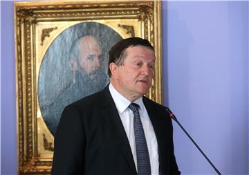 Boras: Sve na Filozofskom fakultetu pozivam da se suzdrže izvaninstitucionalnog djelovanja 