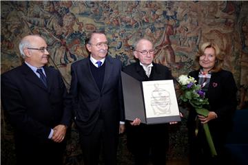 Milko Valent dobitnik Književne nagrade Stipana Bilića-Prcića