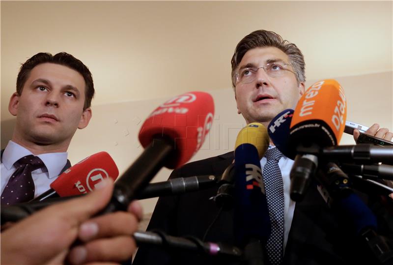 Plenković i Petrov: Postignut kompromisni dogovor HDZ-a i Mosta o budućoj Vladi