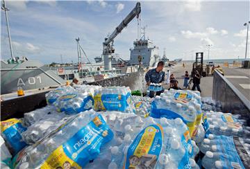 USA HURRICANE MATTHEW RELIEF