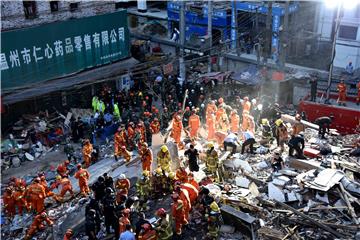 CHINA BUILDING COLLAPSE