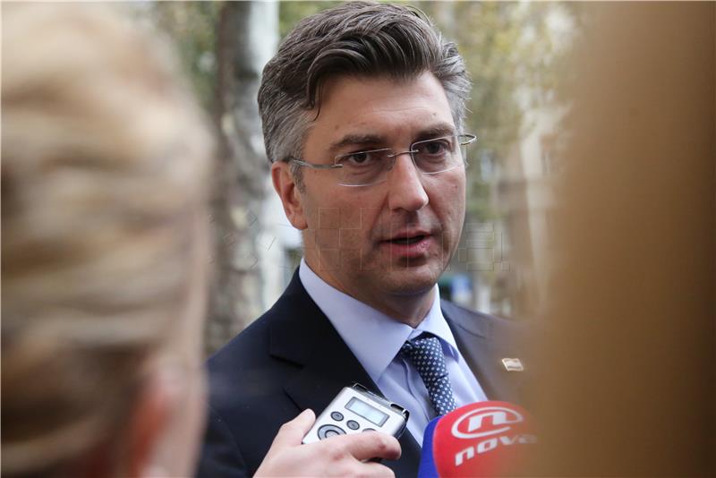 Plenković: Smatram da ćemo s Mostom naći razumno rješenje za izglasavanje vlade idući tjedan