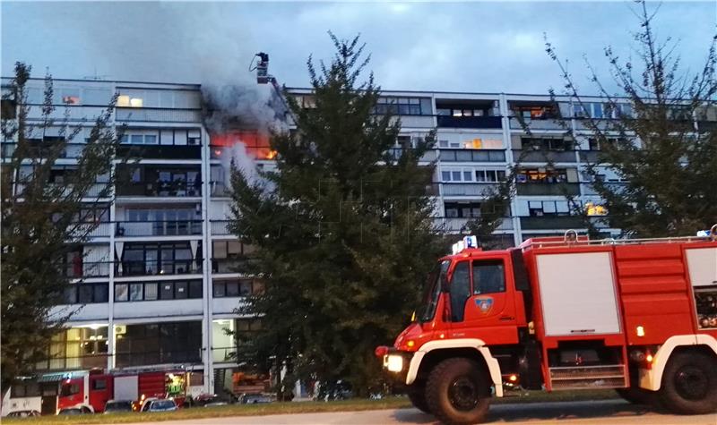 Zagreb: Požar u zgradi na Remetinečkoj cesti