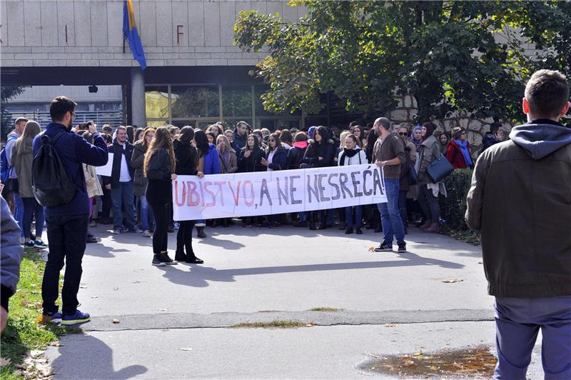 Sarajevo: Prosvjedi pred Filozofskim fakultetom zbog sigurnosnog stanja