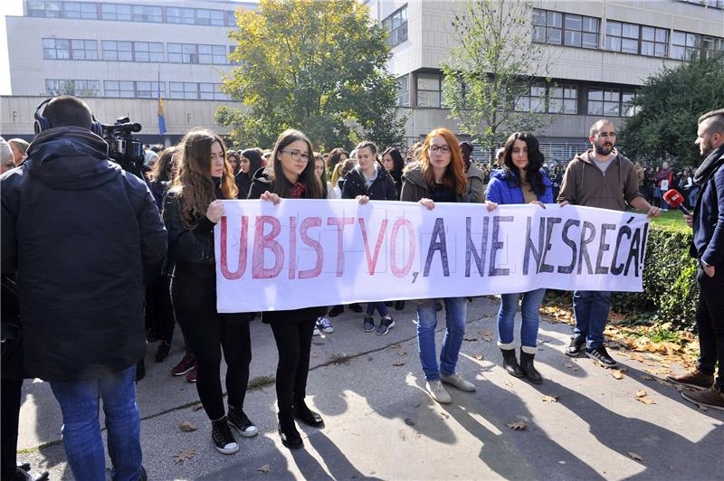 Sarajevo: Prosvjedi pred Filozofskim fakultetom zbog sigurnosnog stanja