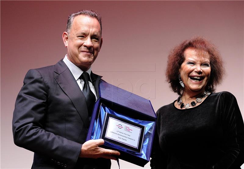 Tom Hanks Trumpa nazvao neukim egocentričnim blebetalom 