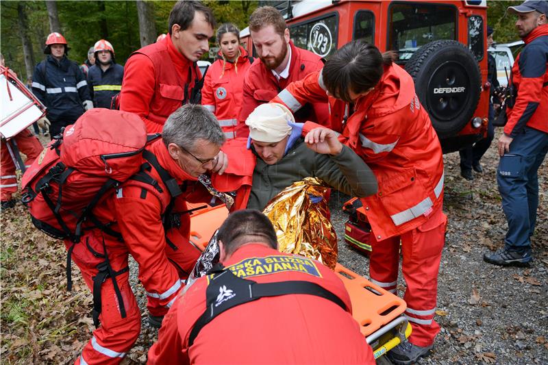 Terenska vježba sustava Civilne zaštite Karlovačke županije "Brežani 2016"