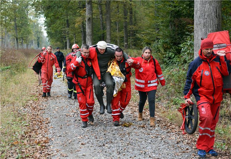 Terenska vježba sustava Civilne zaštite Karlovačke županije "Brežani 2016"