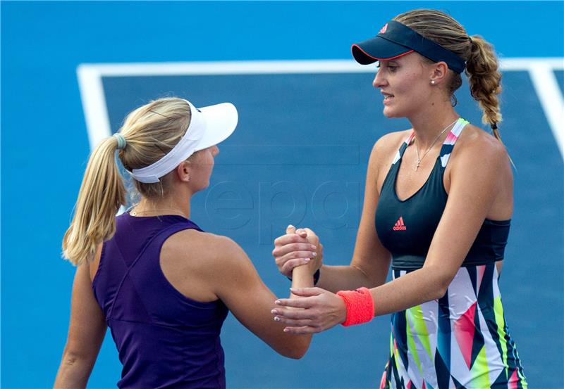 WTA Hong Kong: U finalu Wozniacki i Mladenovic