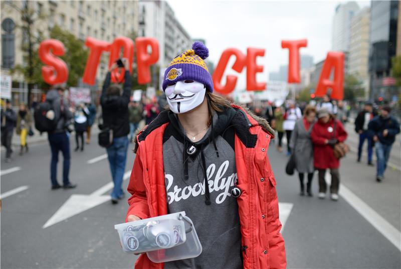 POLAND TRADE AGREEMENTS PROTEST