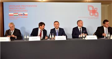 POLAND POLITICS V4 MEETING