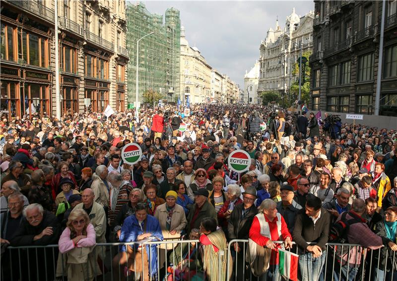 HUNGARY PROTEST MEDIAWORKS