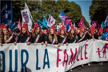 FRANCE FAMILY ISSUES PROTEST