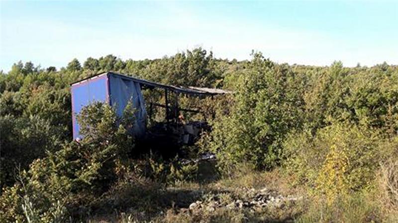 Kapela: Pronađeno izgoreno tijelo vozača šlepera