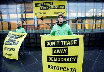 LUXEMBOURG PROTEST EU CETA