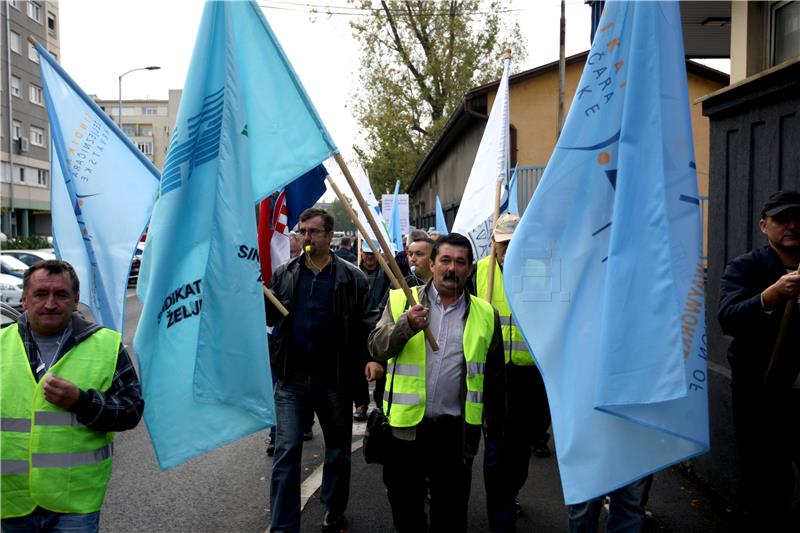 Prosvjed Sindikata hrvatskih željezničara i Sindikata željezničara Hrvatske