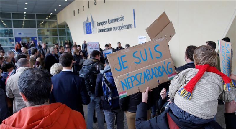 BELGIUM EU HUNGARY PROTEST FOR NEPSZABADSAG NEWSPAPER