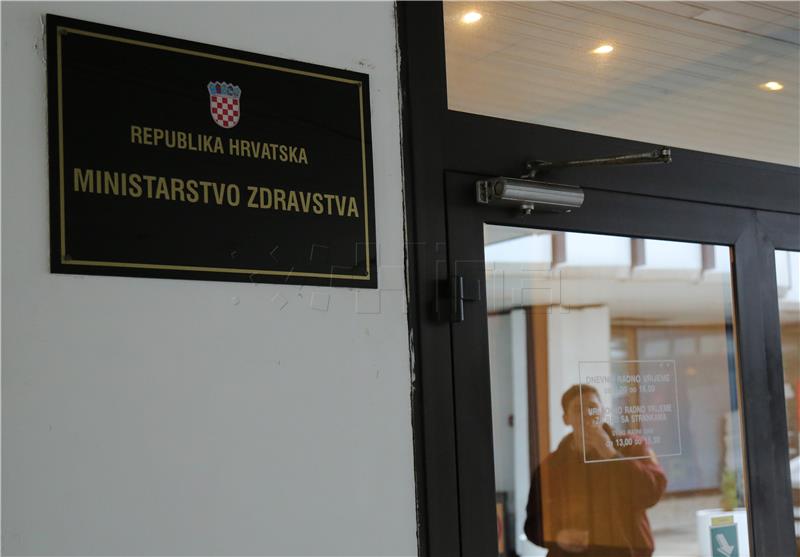 Novae ploče na ministarstvu zdravlja