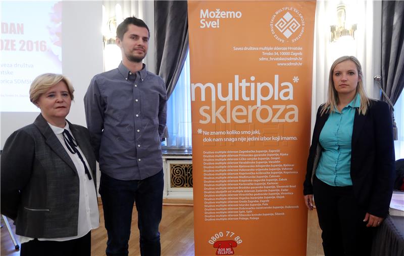 Savez društava multiple skleroze: 500 osoba s invaliditetom ostaje bez osobnih asistenata 