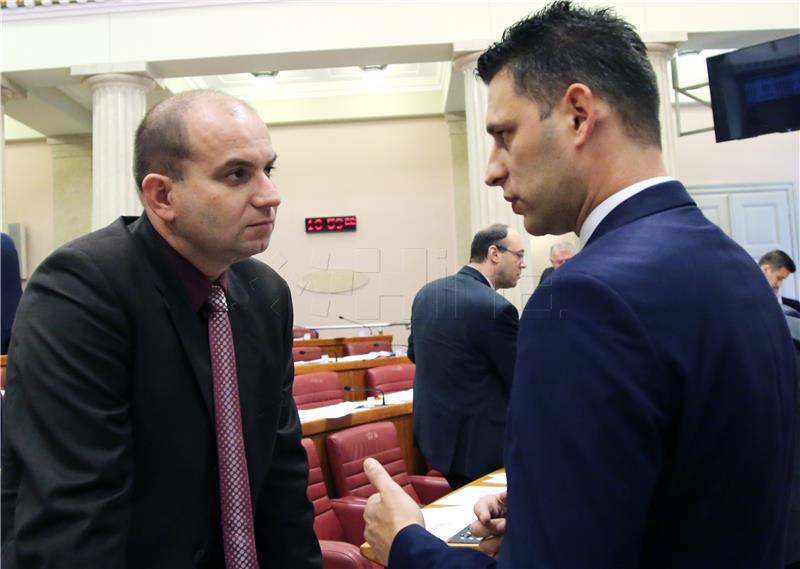  Sabor: Mijenjati Zakon o izborima zastupnika, ali ne parcijalno