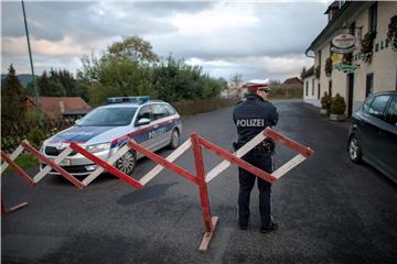 Austrijski policajac osuđen zbog "Heil Hitler"