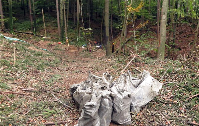 Za 800 žrtava Hude jame prestaje posmrtno progonstvo