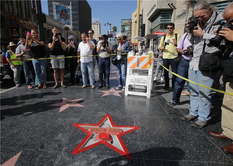 USA TELEVISION DONALD TRUMP STAR DESTROYED