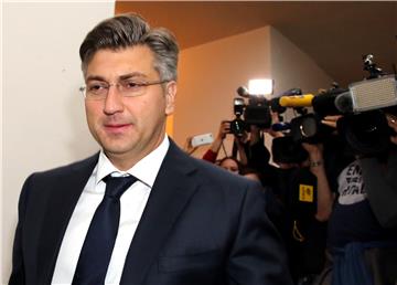 Plenković: Došlo je vrijeme za suočavanje s prošlošću