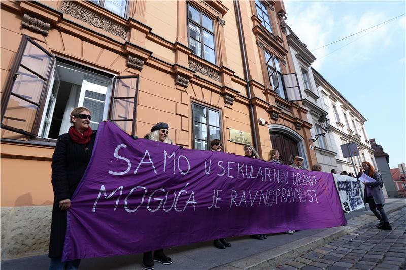 Kontra podnijela tužbu Ustavnom sudu zbog navodnih tvrdnji vjeroučiteljice da je homoseksualnost bolest