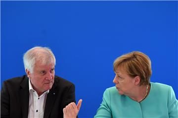 Merkel neće prisustvovati konferenciji bavarske sestrinske stranke