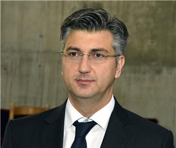 Premijer Plenković posjetio Franjevački samostan sv. Petra i Pavla u Mostaru