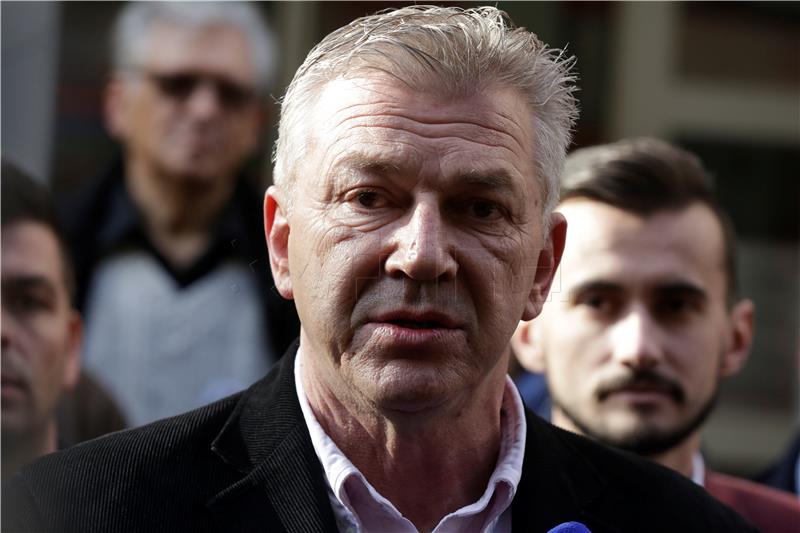 Ranko Ostojić predao potpise podrške svojoj kandidaturi za predsjednika SDP-a