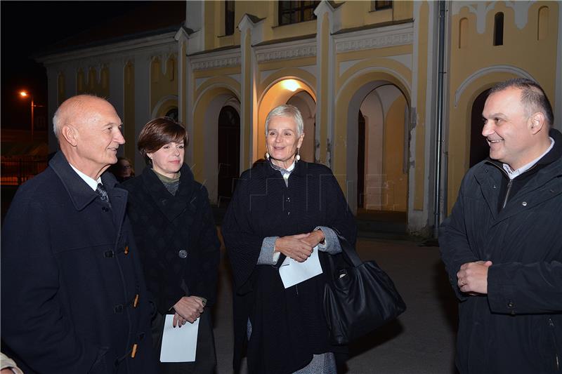 Obnovljen mauzolej obitelji Vranyczany na katoličkom groblju Dubovac u Karlovcu