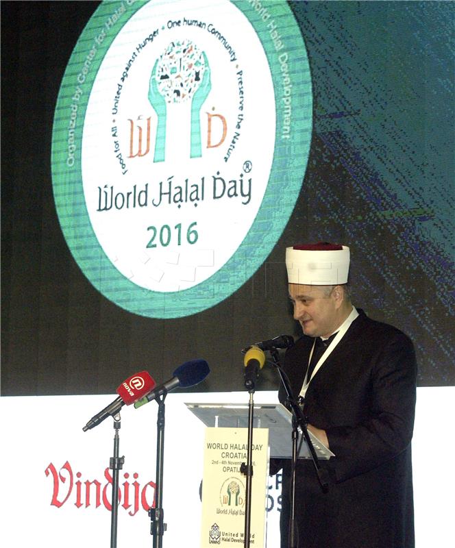 Opatija: Grabar-Kitarović otvorila kongres o halal tržištu u svijetu "World Halal Day Croatia 2016"