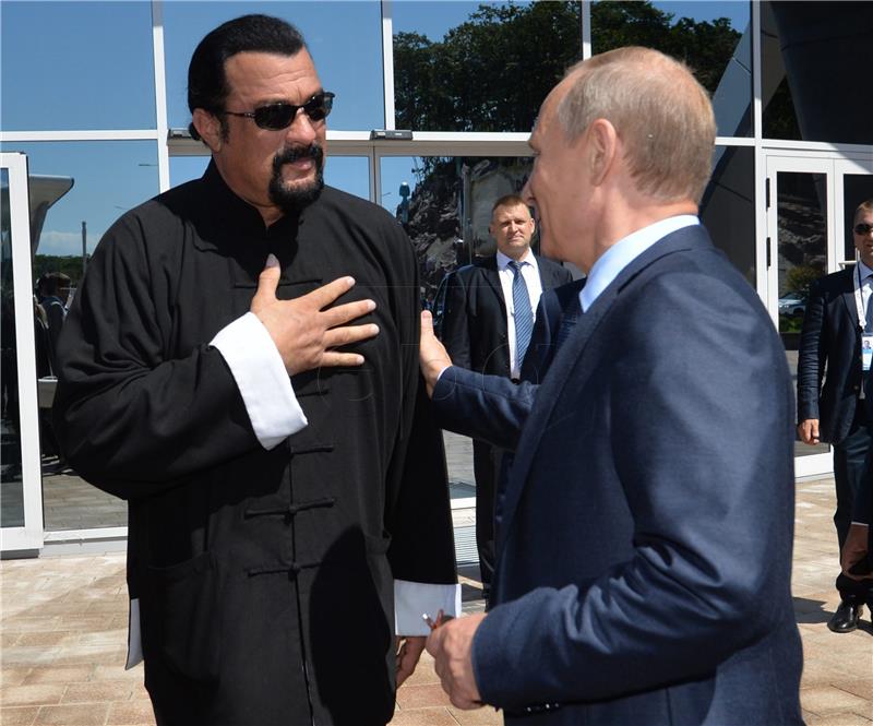 RUSSIA PUTIN SEAGAL CITIZENSHIP