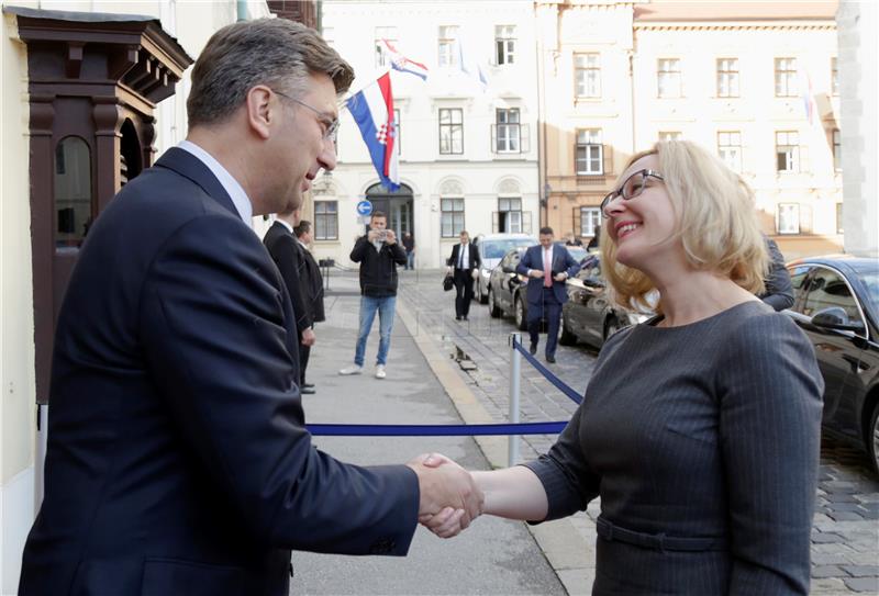 Plenković se sastao s predsjednicom finskog parlamenta Mariom Lohelom