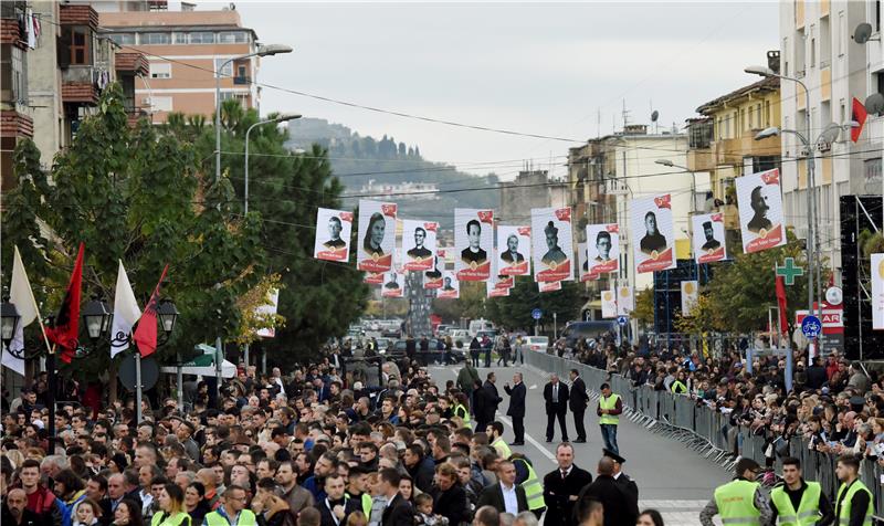 U Albaniji beatificirano 38 katolika, 'mučenika' iz vremena Envera Hoxhe