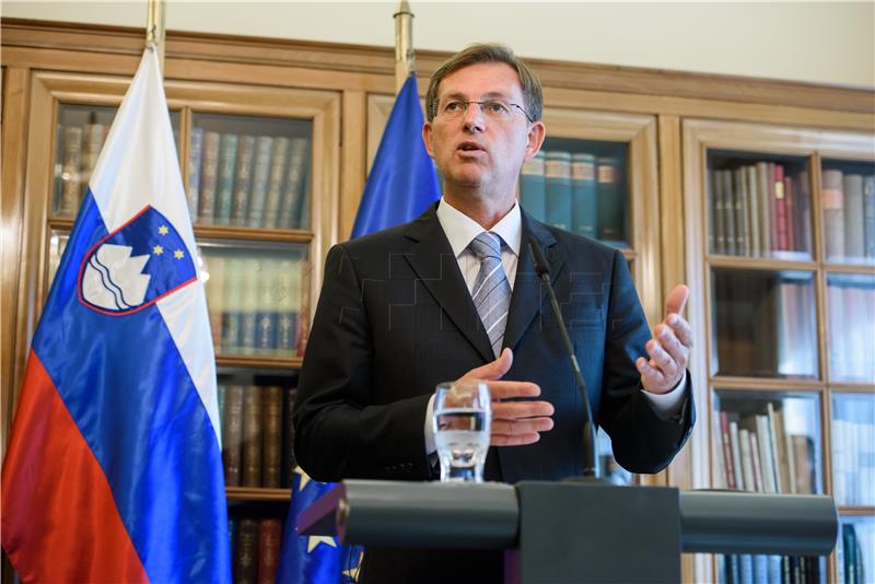 Slovenian PM condemns post-war atrocities