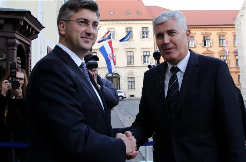 Plenkovic talks Orasje arrests with Croat member of Bosnian presidency