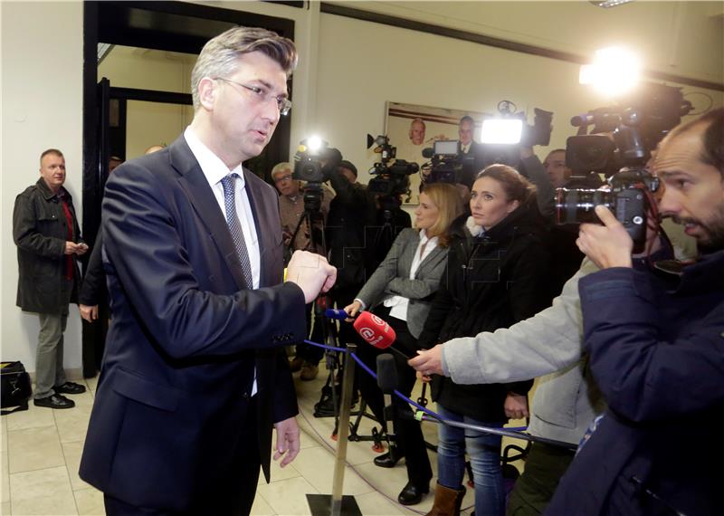 Plenkovic: I'm open to talks with all members of Bosnian Presidency