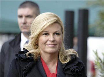 Kolinda Grabar-Kitarović otvorila u Rijeci svoj privremeni Ured