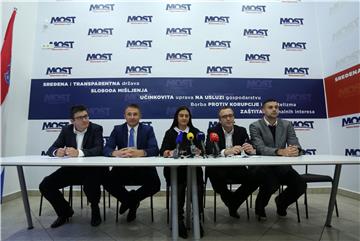 Konferencija za medije Mosta o izmjenama i provedbi Zakona o sportu