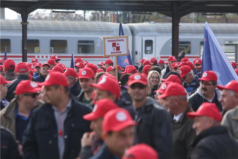 Prosvjed protiv načina kolektivnoga pregovaranja u HŽ Infrastrukturi d.o.o