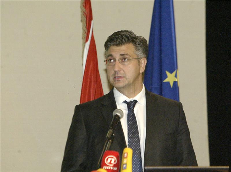 Plenković: Poduzet ćemo sve da dođe do konsenzusa pri usvajanju porezne reforme