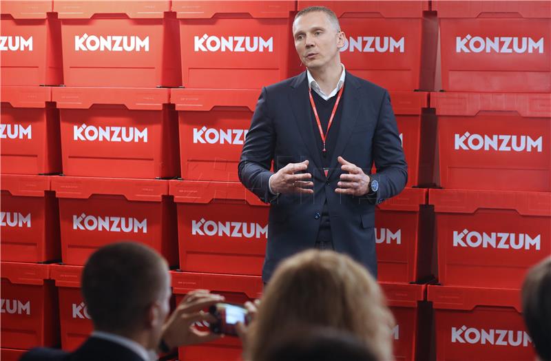 Konzum keeps leading retailer position in 2015 but its market share drops