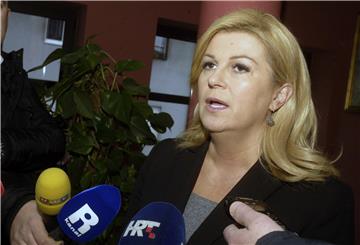 Predsjednica Republike nazočila potpisivanju ugovora između predstavnika Grada Delnica i kupaca parcela u Poslovnoj zoni