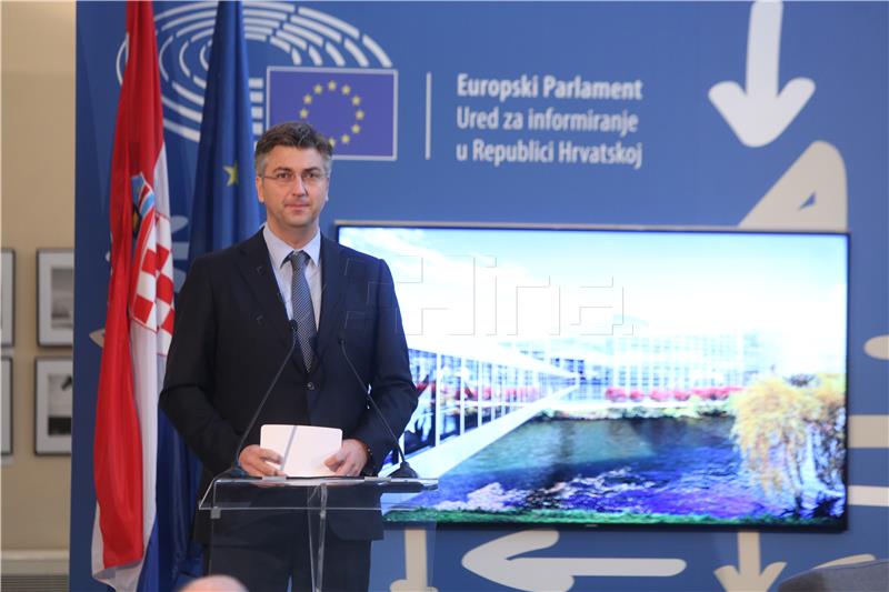 PM: Gov't advocates strong Croatia within strong European project