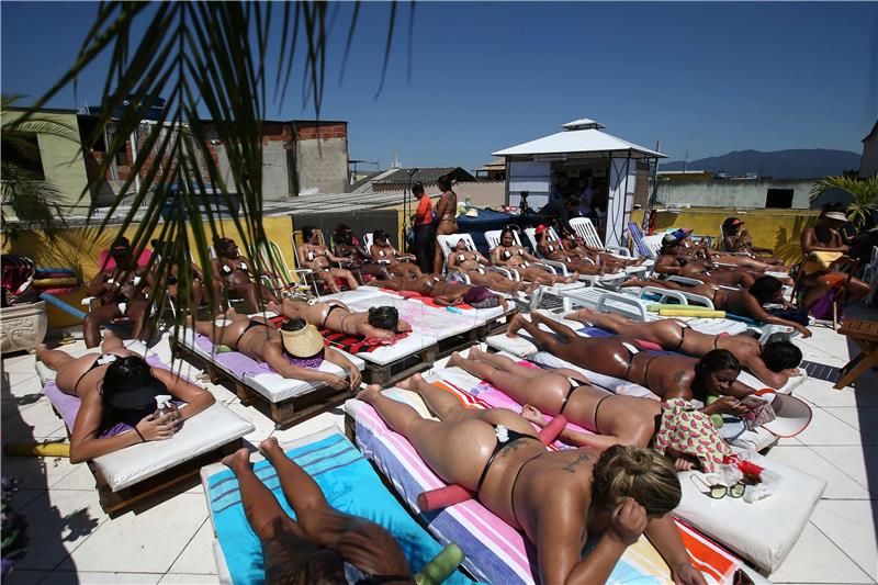 BRAZIL SUNBATHING