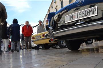 Dubrovnik: 27 'oldtimera' na Stradunu